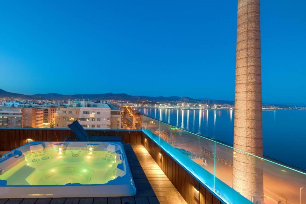 דירות מאלגה D&R Penthouse On The Beach מראה חיצוני תמונה