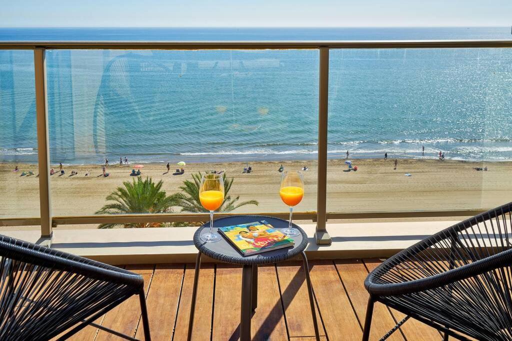 דירות מאלגה D&R Penthouse On The Beach מראה חיצוני תמונה