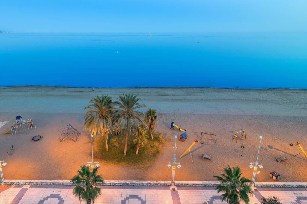 דירות מאלגה D&R Penthouse On The Beach מראה חיצוני תמונה